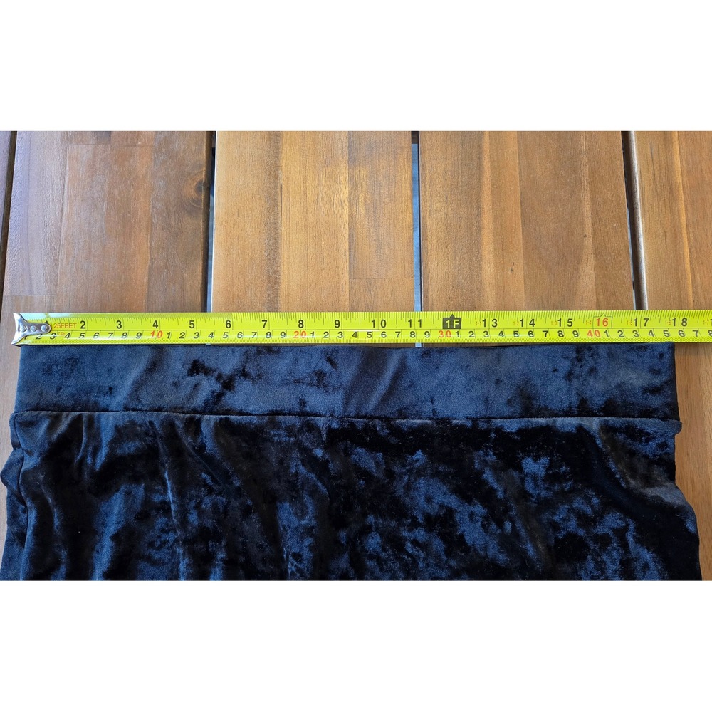 Torrid Black Velvet Pencil Skirt Size 1 Whimsigoth Halloween Ren Faire Witchy - Picture 6 of 7
